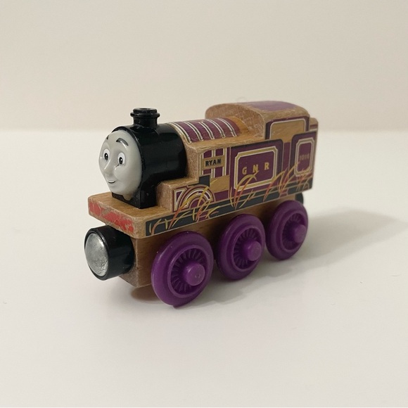 Thomas & Friends Wooden Dynamite Ryan Train - Picture 1 of 14